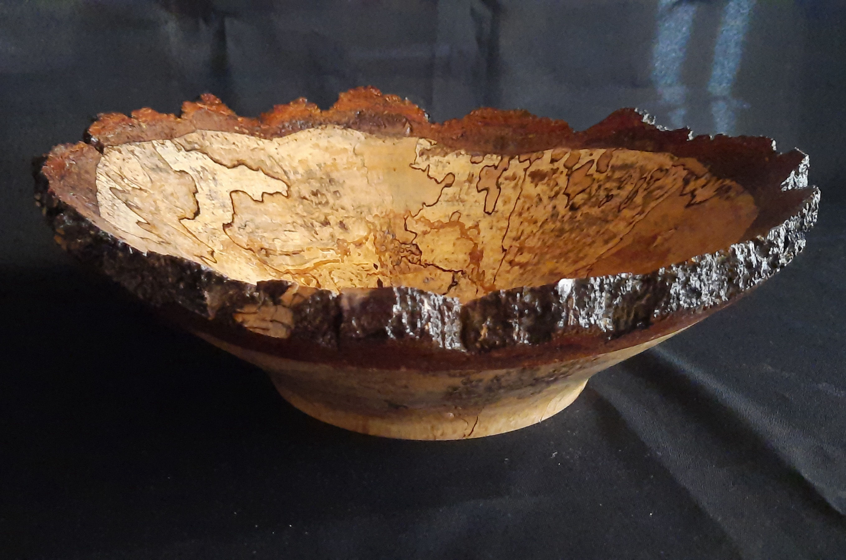 Coupe à fruits en bois de prunier échauffé